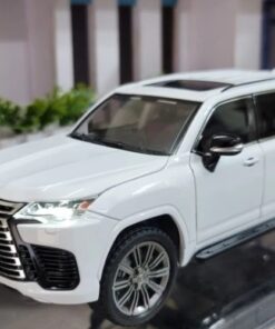 Mô hình xe Lexus LX600 (2)