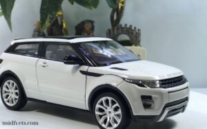 Mô hình xe SUV Range Rover Evoque (1)